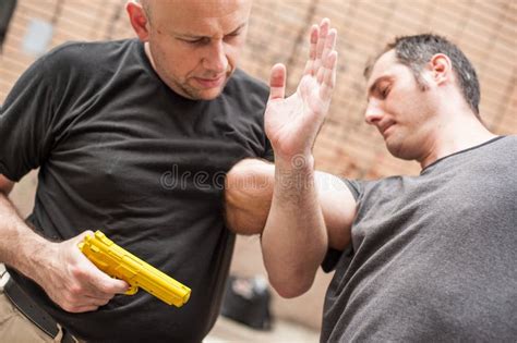 Self-defense guns training tips