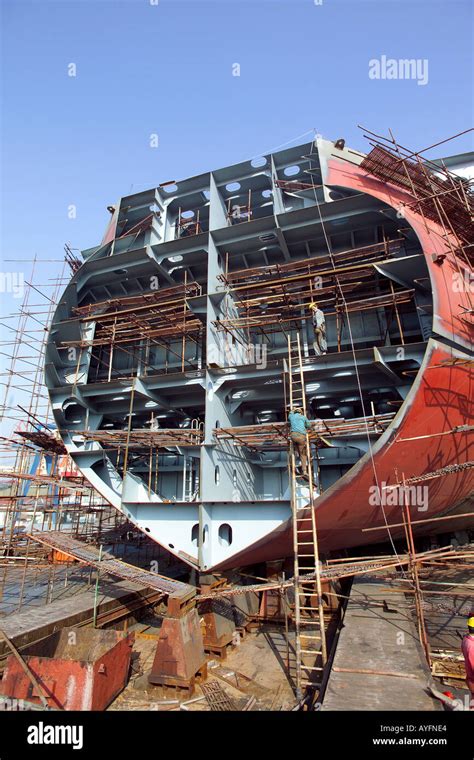 Shipyards in China