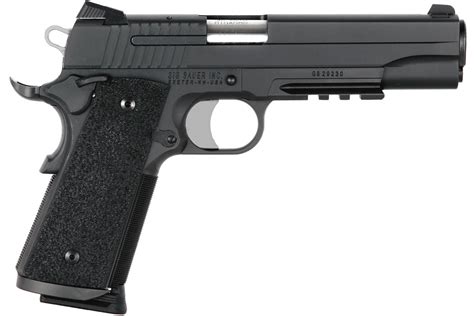 Sig Sauer 1911.45 Tactical Shooting