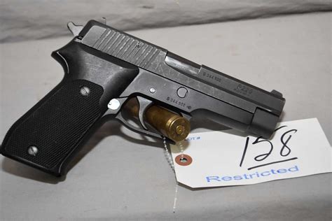 Sig Sauer P220R Image 9