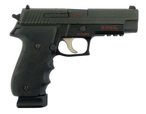 Sig Sauer P226 40 Cal Image 6