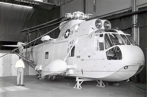 Sikorsky S-61 Design and Development