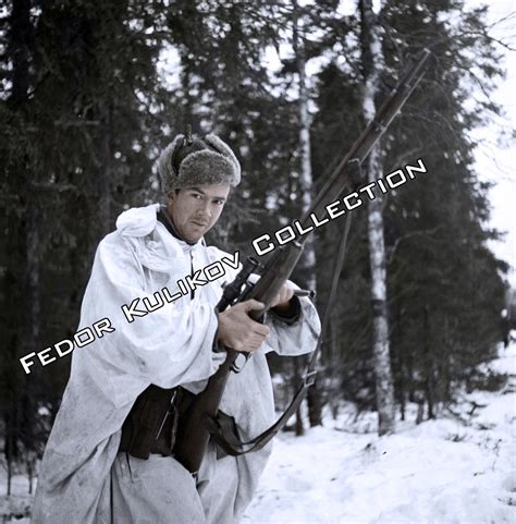 Simo Häyhä with his rifle