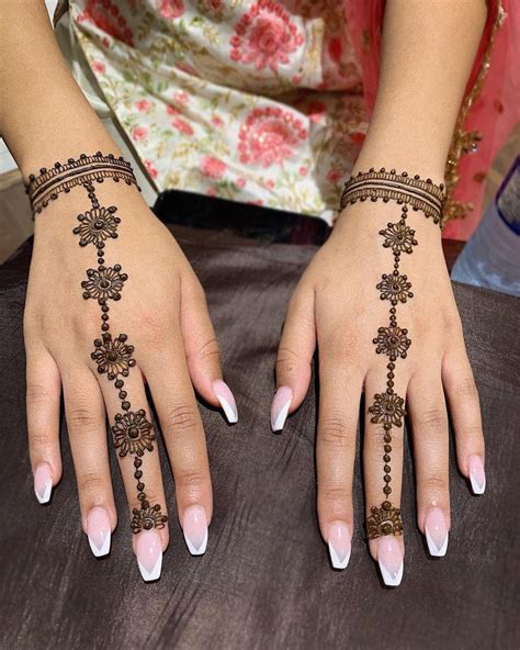 Simple Floral Henna Template Gallery