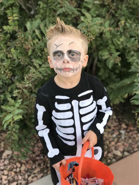 Skeleton Bones Costume Ideas