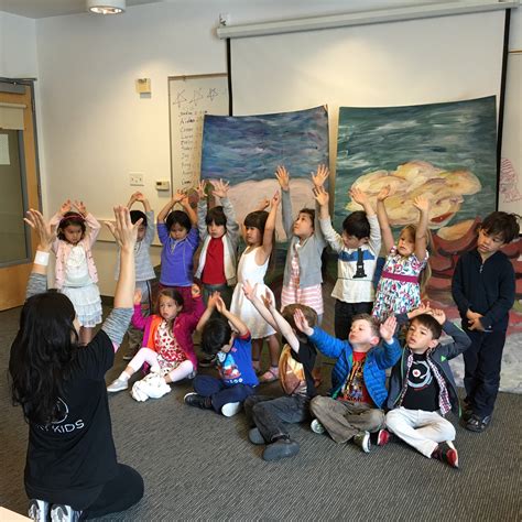 Children making friends at Sky Kids Camp Taiwan