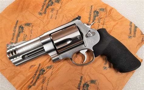 Smith and Wesson 500 Magnum Revolver