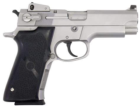 Smith & Wesson 4006 shooting performance