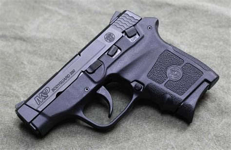 Smith Wesson Bodyguard 380 Review