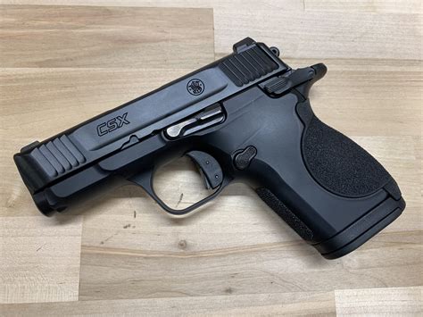 Smith & Wesson CSX Review 1