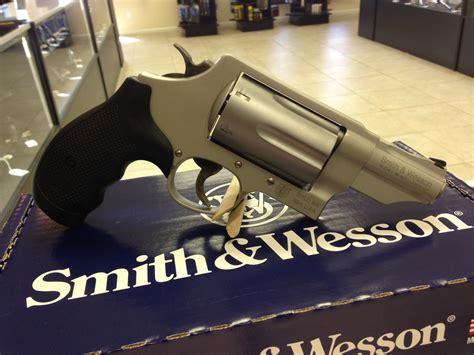 Smith & Wesson Governor Image 3