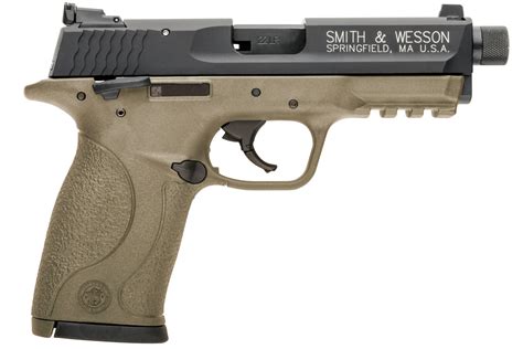 Smith & Wesson M&P22 pistol