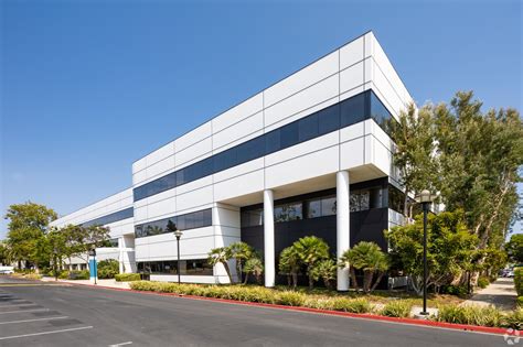 A photo of a SNAP office parking lot