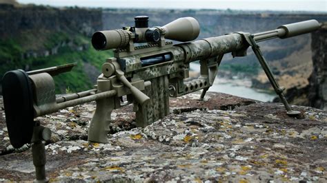 Sniper rifles in combat