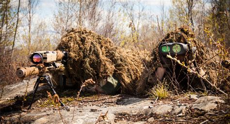 Sniper surveillance, using binoculars