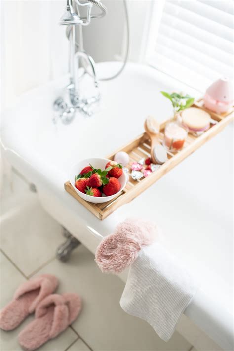 Candlelit bathroom for a relaxing spa day at home