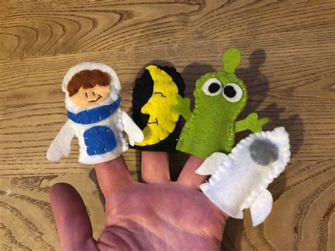 Space Puppets Printable