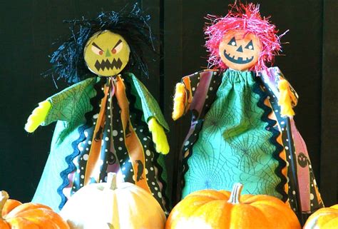 Spooky Halloween Paper Bag Puppets