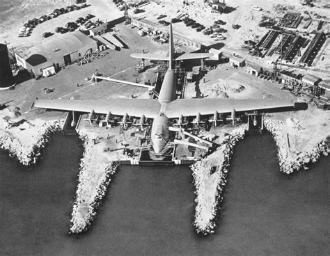 Spruce Goose Maiden Flight