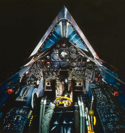 SR-71 Blackbird cockpit