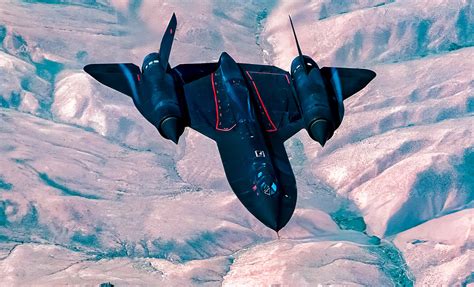 SR-71 Blackbird dive