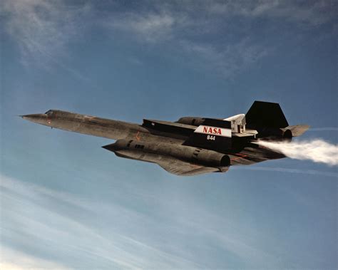 SR-71 Flight Characteristics and Handling