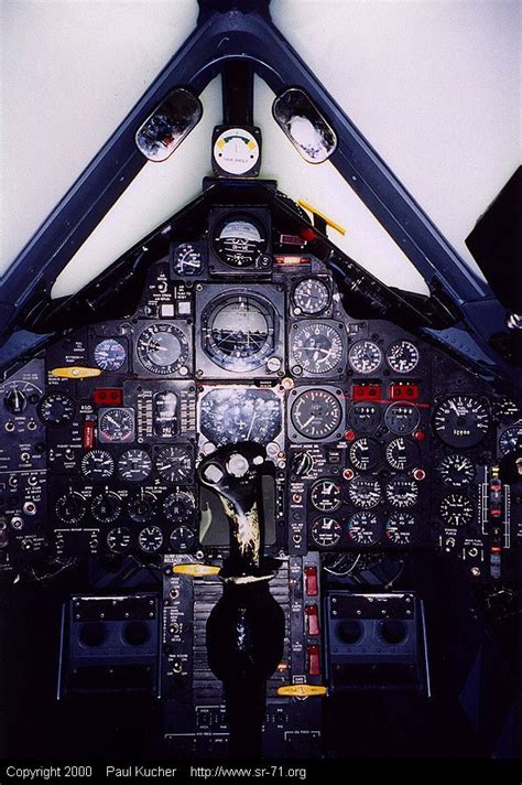 SR-71 Blackbird flight deck