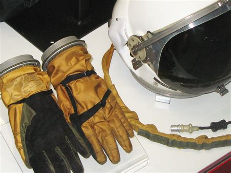 SR-71 Blackbird glove