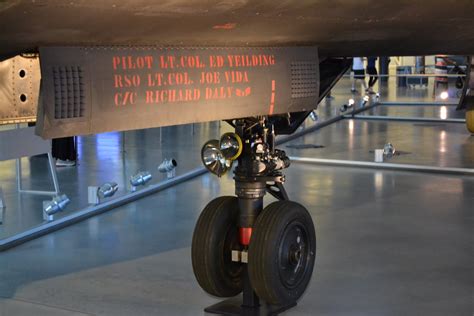 SR-71 Blackbird landing gear