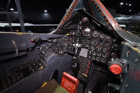 SR-71 cockpit