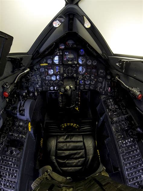 SR-71 Blackbird cockpit