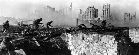 A photo of Soviet soldiers during the Battle of Stalingrad