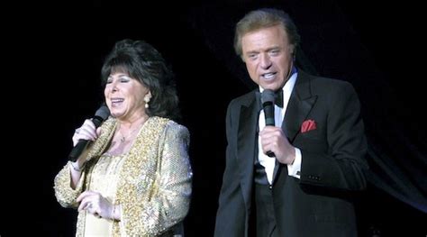 Tribute to Steve Lawrence