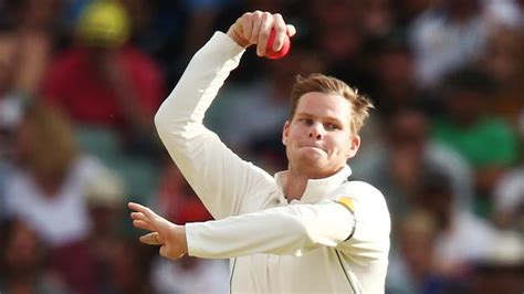 Steven Smith bowling