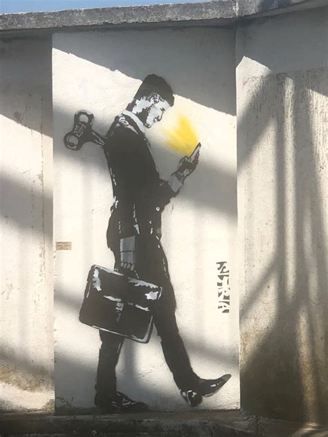 Street Art Stencil 1