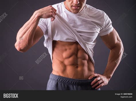 Benefits of Strong Abdominal Muscles