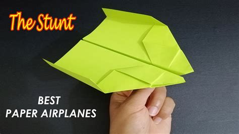 Stunt paper plane design