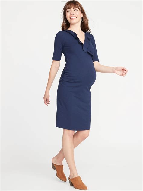 Styling Tips for Old Navy Maternity Clothes