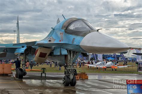 Su-34 Fullback Airshow Performance