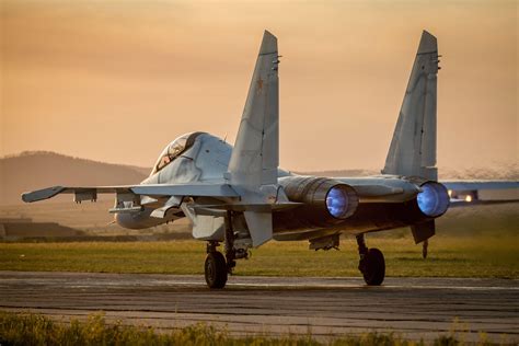 Sukhoi Su-30