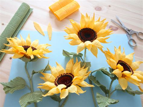 Sunflower Crepe Paper Flower