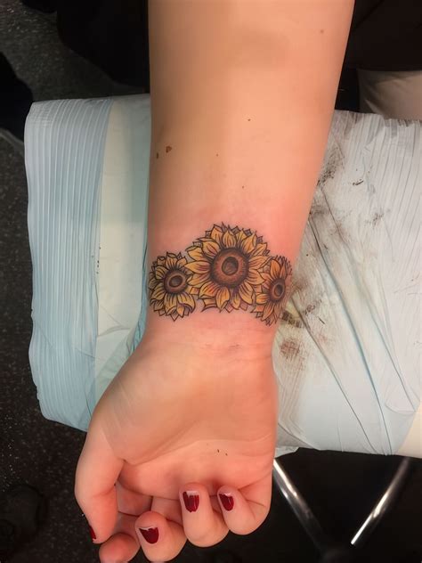 Sunflower tattoo placement