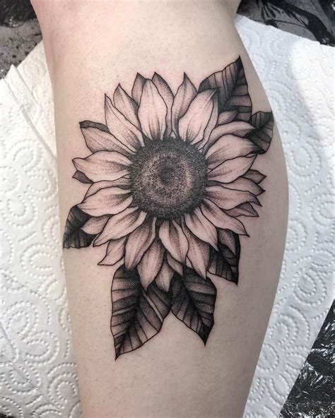 Description of sunflower tattoo