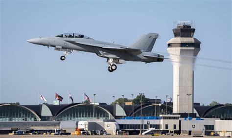 Super Hornet international