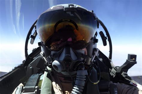 Super Hornet pilot