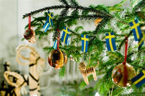 Swedish Christmas Tree Decorating Traditions