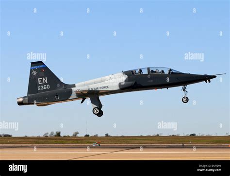 T-38 Talon Landing