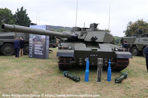 Leopard 2 tank firepower