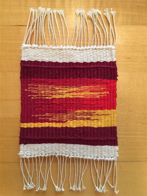 Tapestry weaving color gradation