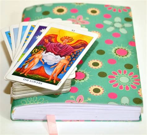 Tarot Journal Benefits